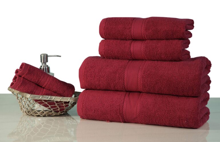 maroon towel set